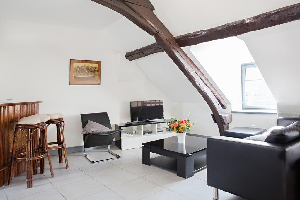 Appartement De Charme Honfleur Buitenkant foto